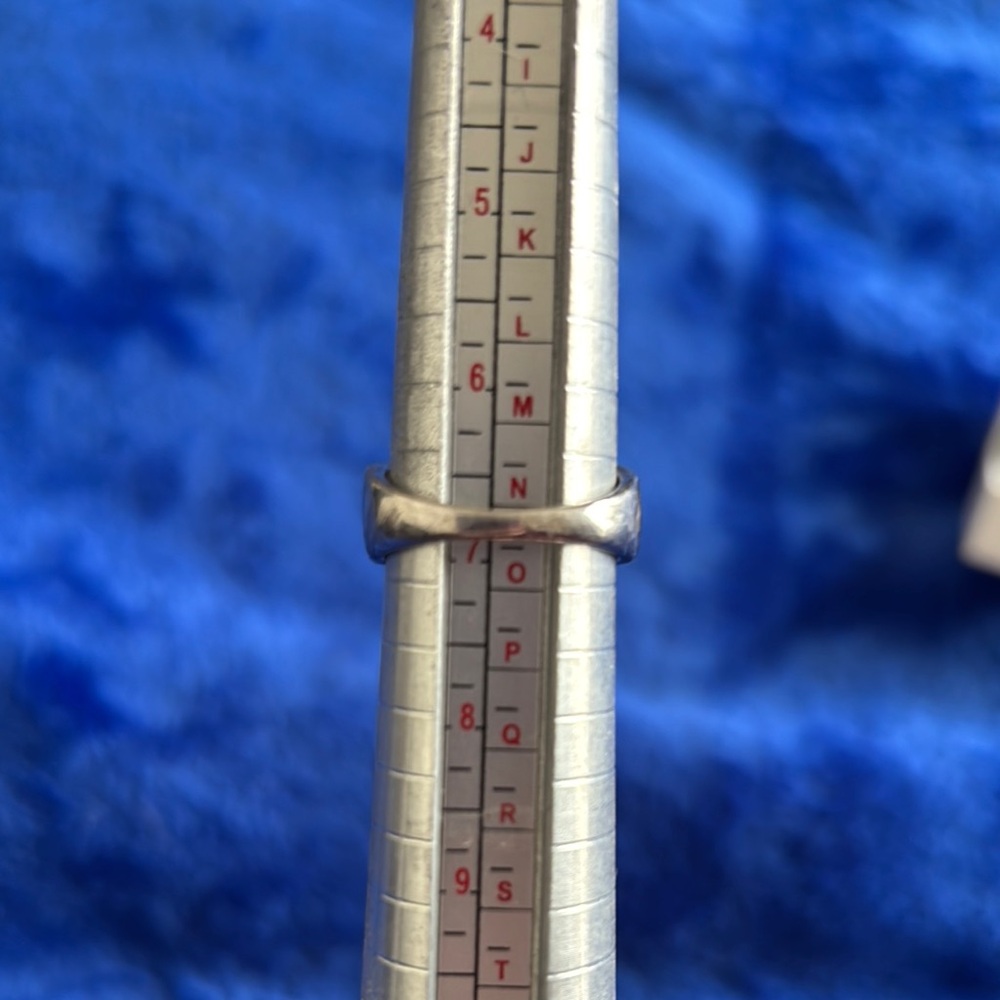 Silver Intertwined Infinity Ring - image 2